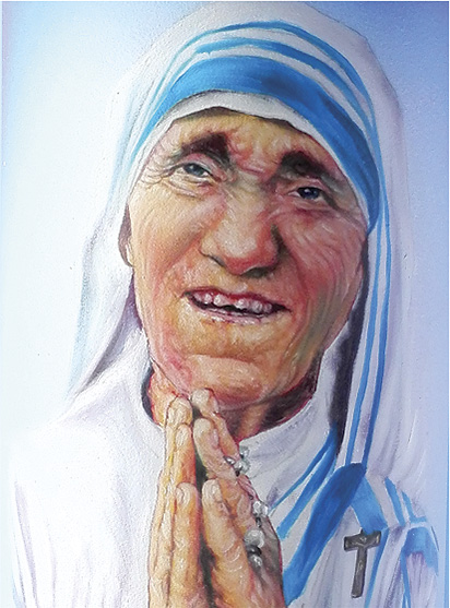 Vela Decorativa pintada al Óleo: Madre Teresa de Calcuta 1 / decorative handmade candle painted in oil: Mother Teresa of Calcutta 1
