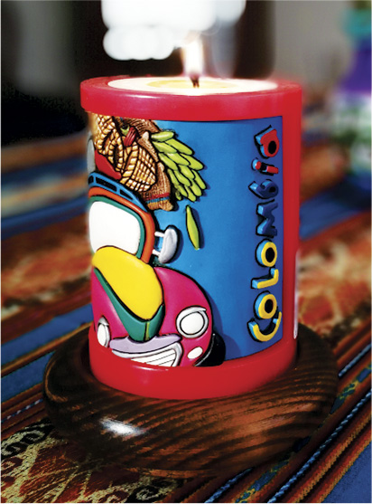 Vela Decorativa en Relieve: Chiva Típica 1 / handmade candle: typical colombian truck 1