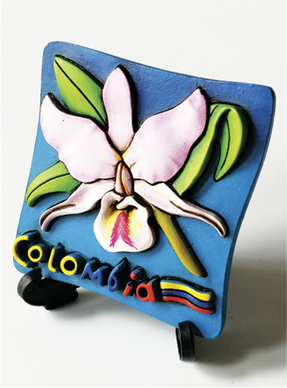 Imán Decorativo en Relieve: Orquídea Cattleya 1, flor nacional de Colombia / handcrafted decorative embossed magnet: cattleya orchid 1, national flower of Colombia